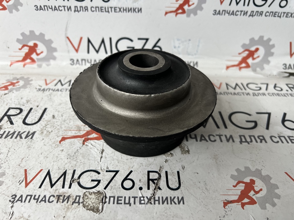 Подушка двигателя PC200-5